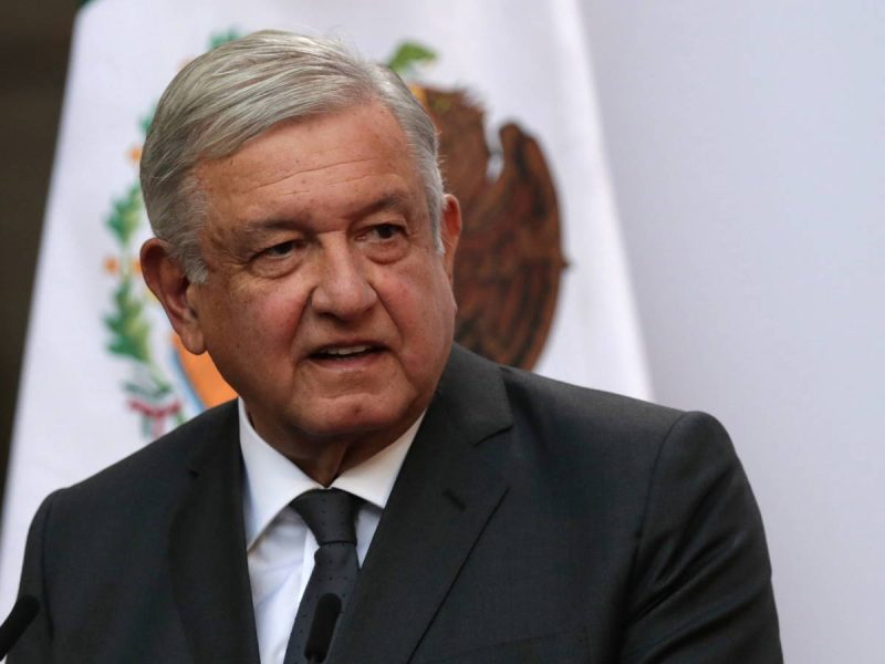 López Obrador sigue ‘ejerciendo sus funciones’ con ‘síntomas mínimos’: Ssa