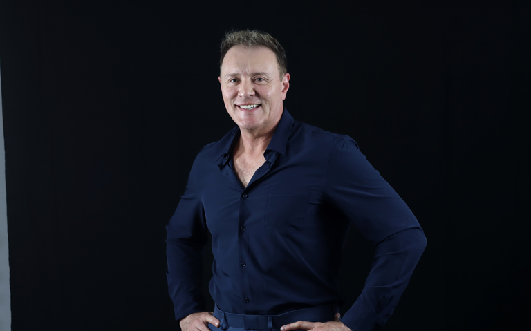 Lorenzo Antonio retoma su carrera musical para no vivir del pasado