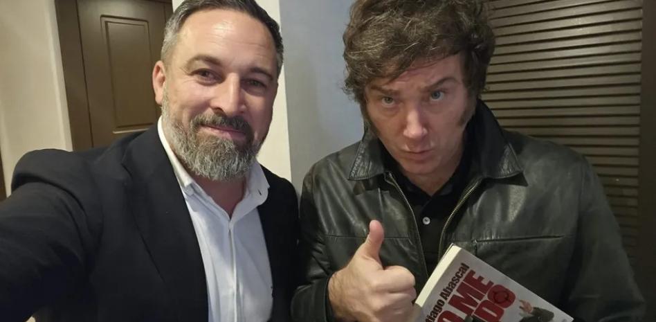 España retira definitivamente a su embajadora en Argentina tras nuevos insultos de Milei